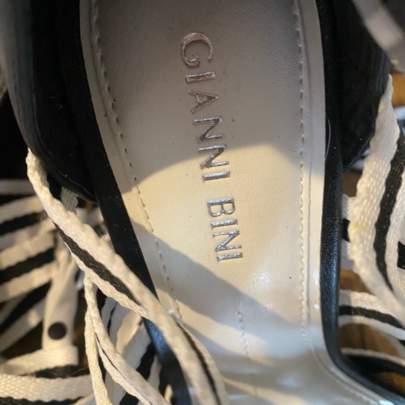 Gianni Bini Black Abrianna Gingham Lace Up Sandals 3.93” heels Size 8 NEW - Picture 8 of 9